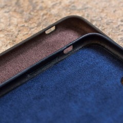 Как отличить оригинальный силиконовый чехол на Iphone от реплики